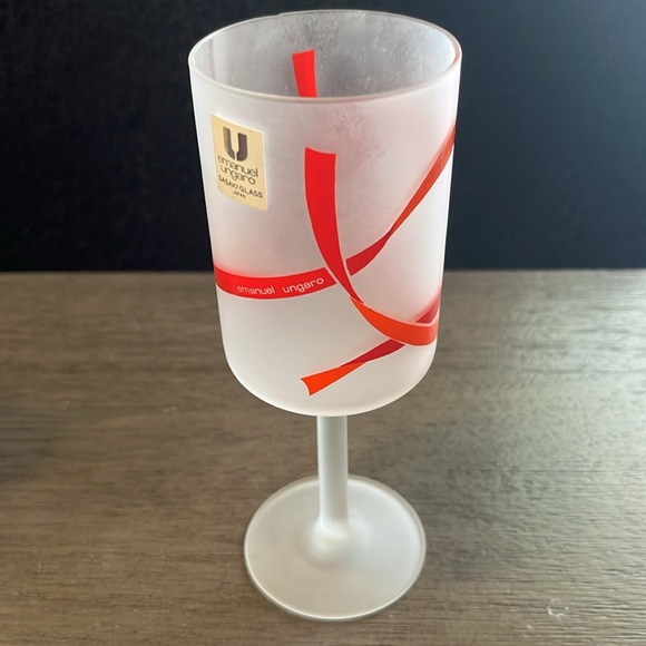 Glasses - Picture 5 of 6